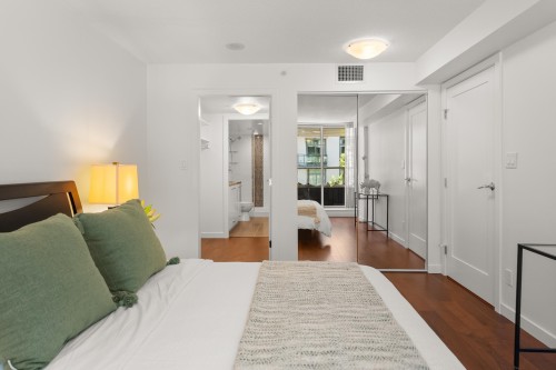 302-2507 Maple Street, Vancouver, BC 