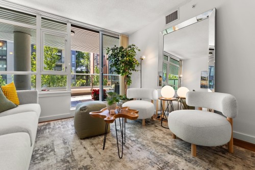 302-2507 Maple Street, Vancouver, BC 