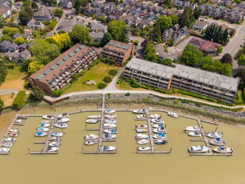 105-4815 48 Avenue, Delta, BC 