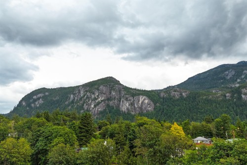 207-1500 Scott Crescent, Squamish, BC 