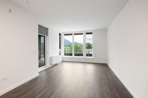 207-1500 Scott Crescent, Squamish, BC 
