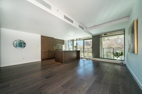 203-5782 Berton Avenue, Vancouver, BC 
