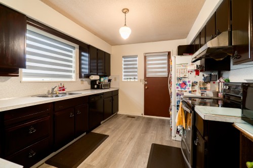 437 55Th Avenue E, Vancouver, BC 