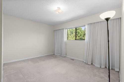 6680 Coltsfoot Drive, Richmond, BC 