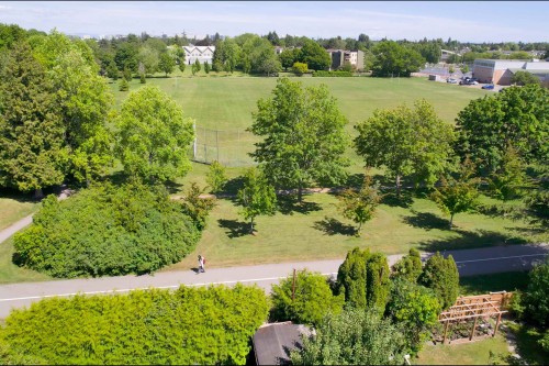 6680 Coltsfoot Drive, Richmond, BC 