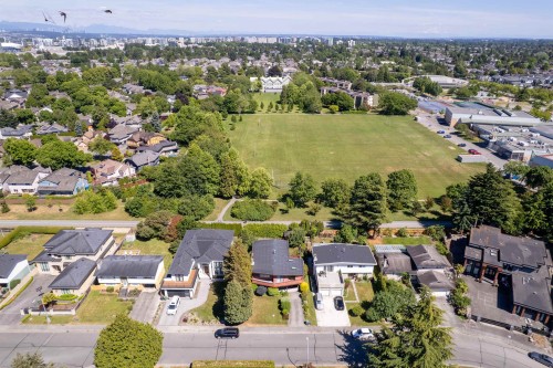 6680 Coltsfoot Drive, Richmond, BC 