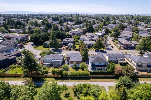 6680 Coltsfoot Drive, Richmond, BC 