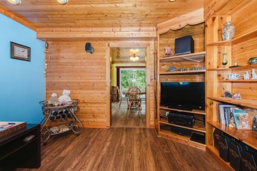 279 Lark Road, Gibsons, BC 