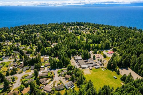 279 Lark Road, Gibsons, BC 