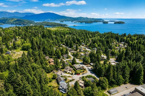 279 Lark Road, Gibsons, BC 