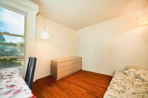 307-9857 Manchester Drive, Burnaby, BC 