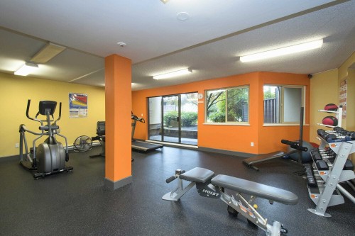 307-9857 Manchester Drive, Burnaby, BC 
