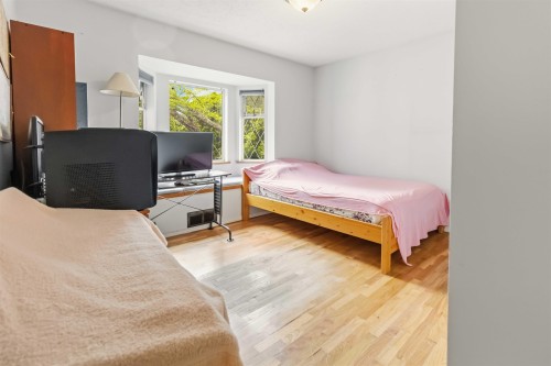 4890 Southlawn Drive, Burnaby, BC 