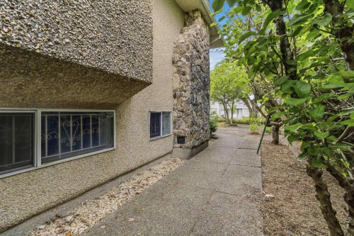 4890 Southlawn Drive, Burnaby, BC 