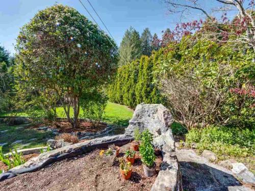 5453 Carnaby Place, Sechelt, BC 