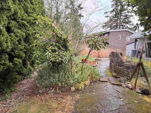 5453 Carnaby Place, Sechelt, BC 