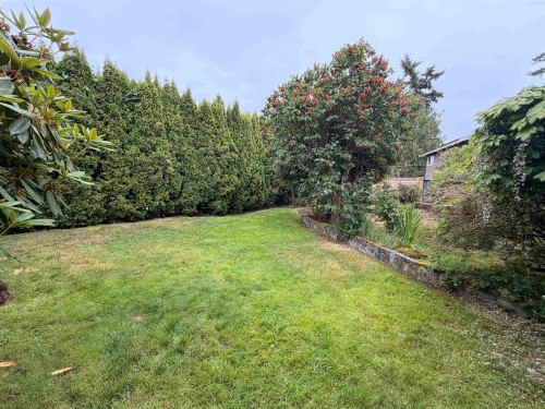 5453 Carnaby Place, Sechelt, BC 