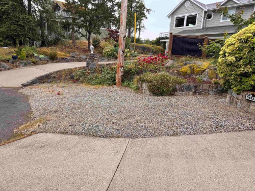 5453 Carnaby Place, Sechelt, BC 