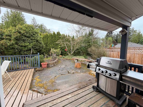 5453 Carnaby Place, Sechelt, BC 