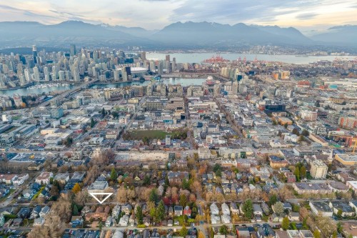 154-168 11Th Avenue W, Vancouver, BC 
