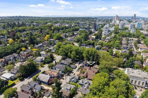 154-168 11Th Avenue W, Vancouver, BC 