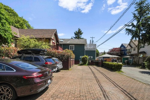 154-168 11Th Avenue W, Vancouver, BC 
