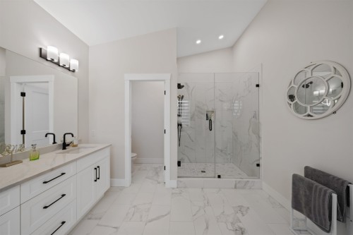 13532 Birdtail Drive, Maple Ridge, BC 