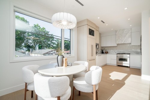 2877 Cambridge Street, Vancouver, BC 