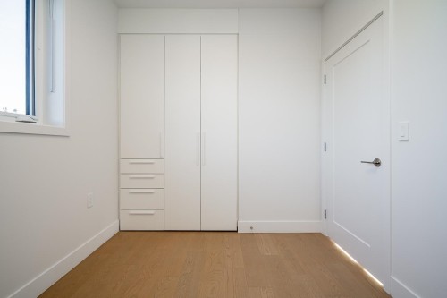 2877 Cambridge Street, Vancouver, BC 