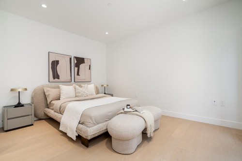 2877 Cambridge Street, Vancouver, BC 
