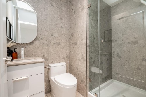 2877 Cambridge Street, Vancouver, BC 