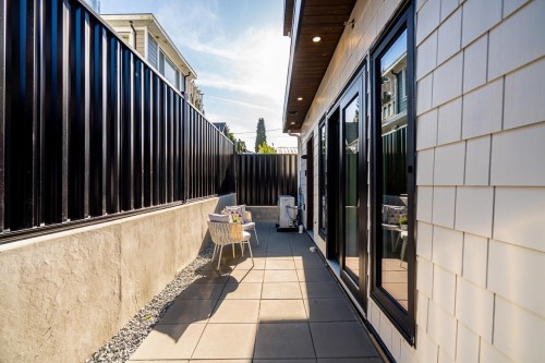 2877 Cambridge Street, Vancouver, BC 