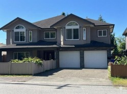 20582 Lorne Avenue Maple Ridge, BC V2X 1H1