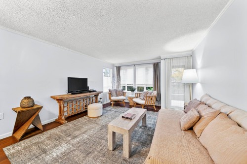 104-1551 11Th Avenue W, Vancouver, BC 