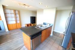 1001-6233 Katsura Street Richmond, BC V5R 5T5