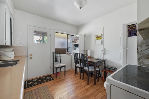 2733 28Th Avenue E, Vancouver, BC 