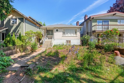2733 28Th Avenue E, Vancouver, BC 