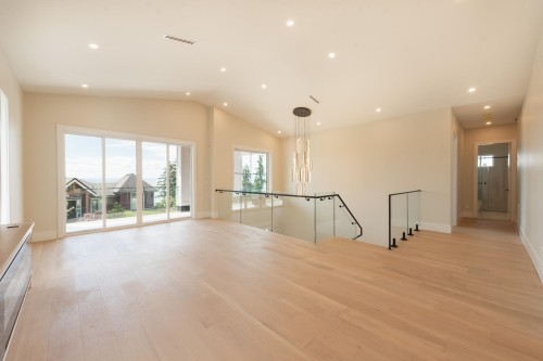 5964 Barnacle Street, Sechelt, BC - Indoor Photo Showing Other Room