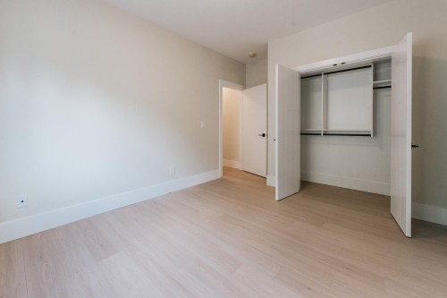 5964 Barnacle Street, Sechelt, BC - Indoor Photo Showing Other Room