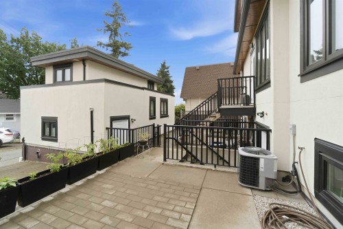 1842 64Th Avenue E, Vancouver, BC 