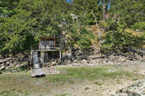 248 Leighton Lane, Mayne Island, BC 