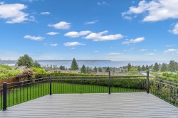 2340 Orchard Lane  West Vancouver, BC V7V 4X6