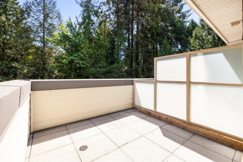Ph2-2832 Capilano Road, North Vancouver, BC 