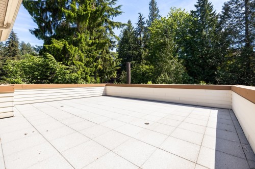Ph2-2832 Capilano Road, North Vancouver, BC 