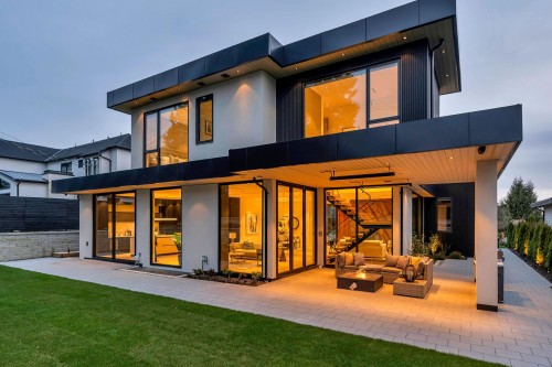 922 Wentworth Avenue, North Vancouver, BC 