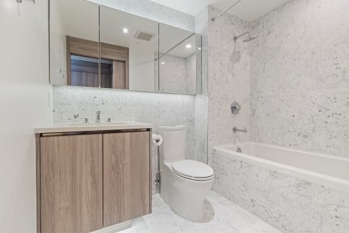 601-4720 Lougheed Highway, Burnaby, BC 