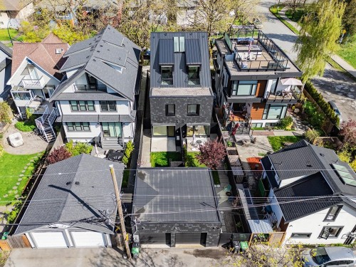 2180 13Th Avenue E, Vancouver, BC 
