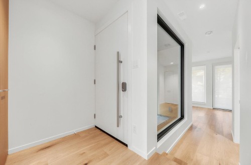 2180 13Th Avenue E, Vancouver, BC 