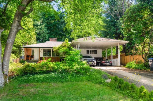 985 Wallace Wynd  Port Moody, BC V3H 1B6