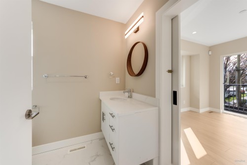 3249 Sophia Street, Vancouver, BC 